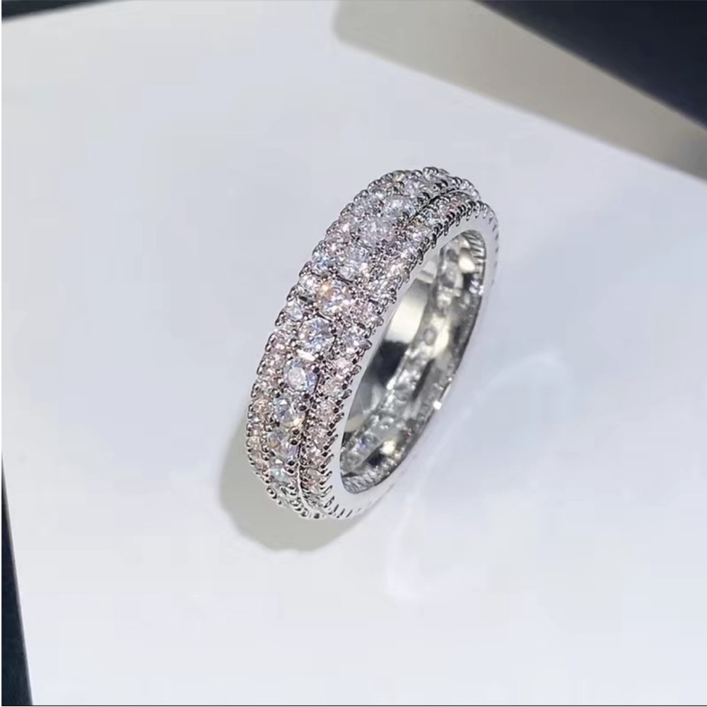 NEW LUXURY 925 Silver Luxurious Unisex Ring Fashion Diamond Ring - Picture 2 of 6